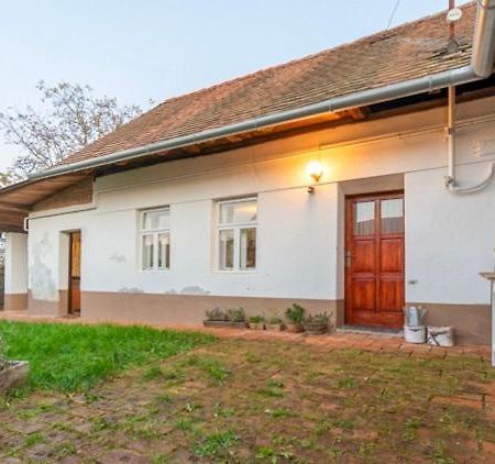 Cejkovicky Domek Cejkovice  Bagian luar foto